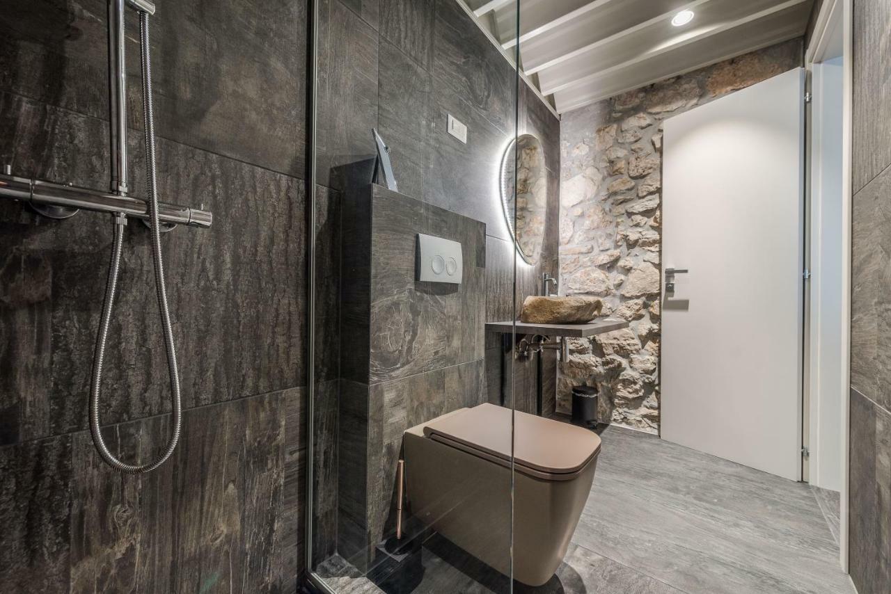 Alma Lofts Apartment Zadar Bagian luar foto